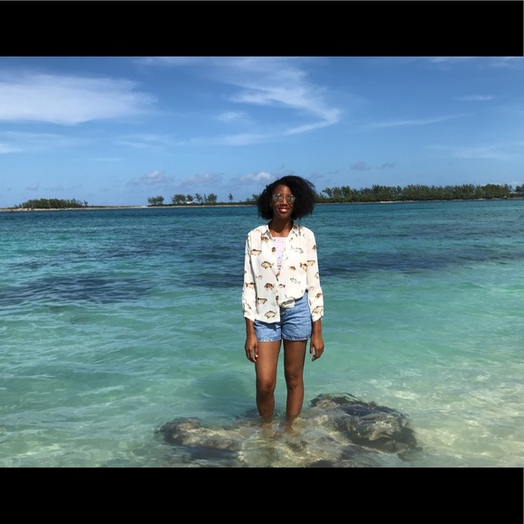 Meet your Posher, Rochelle - Picture 1 of 1